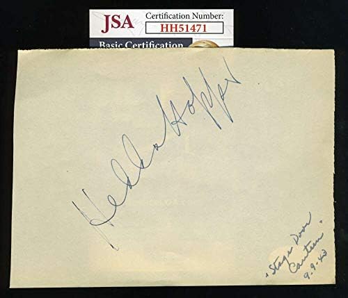 הדה הופר ג 'יי. אס. איי. קואה חתמה על חתימת דף האלבום של וינטג' 1940